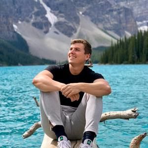 Meet your Posher, Ryan